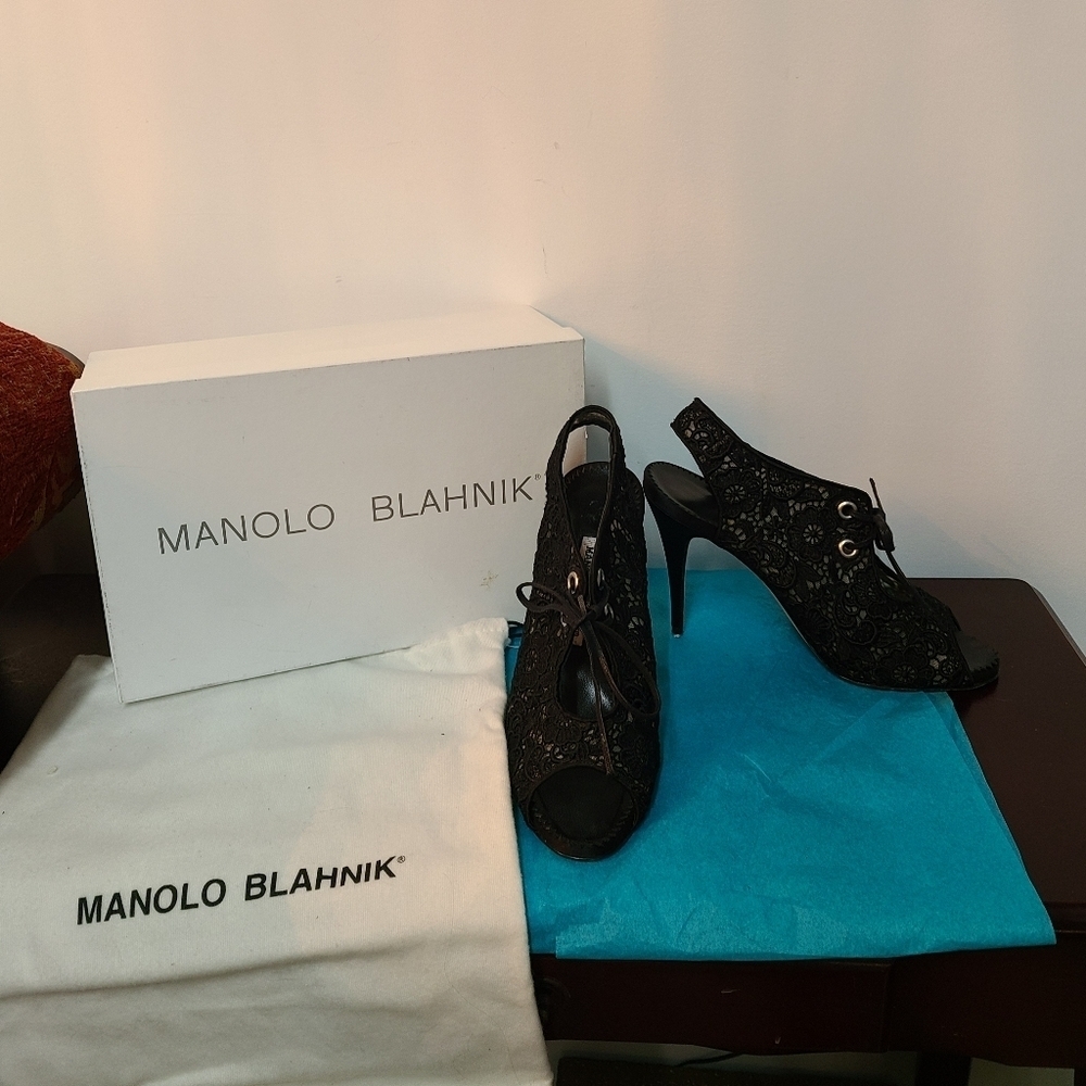 Manolo Blahnik Black Lace Heels